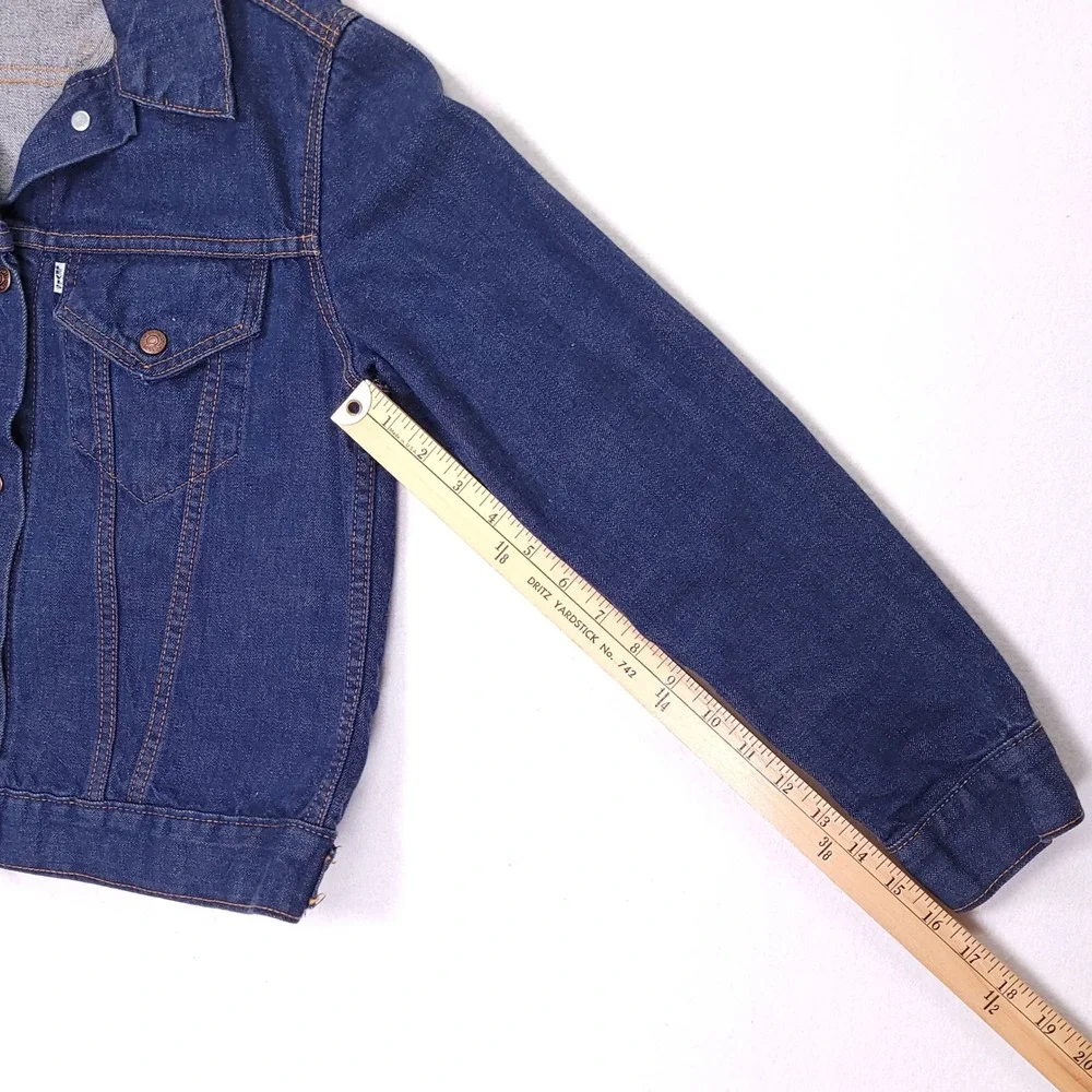 Vintage Levis Gals Denim Trucker Jacket Dark Wash White Tab‎ Big E Size L 70s